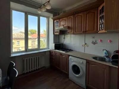 квартира за адресою Новосельського вул., 92