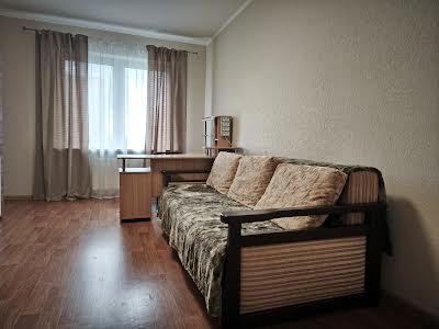квартира по адресу Софии Русовой ул., 5-Б