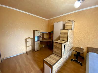 квартира за адресою Київ, Захарівська вул., 1