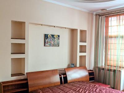 квартира за адресою Георгіївський пров., 5