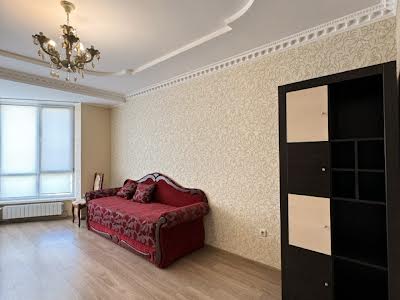 квартира за адресою Хіміків вул., 23Б