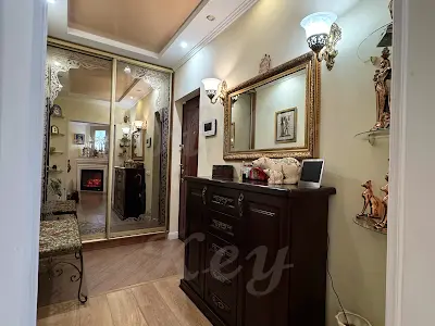 квартира за адресою Драгомвнова, 12А