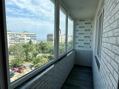 квартира за адресою Юності вул., 25
