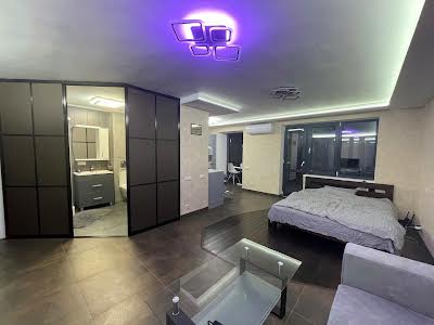 квартира за адресою Кудрявська, 31/33