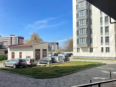 квартира по адресу Долгая ул., 30а
