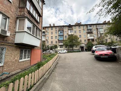 квартира за адресою Михайла Бойчука вул. (Кіквідзе), 13-А