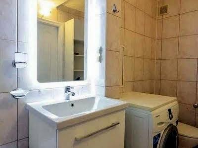 квартира за адресою Михайла Бойчука вул. (Кіквідзе), 18-Б
