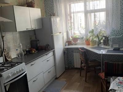 квартира за адресою Героїв просп., 11