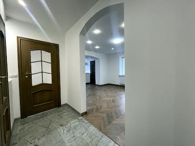квартира за адресою Української Дивізії вул., 7