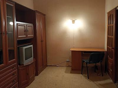 квартира по адресу Харьковских Дивизий ул., 5