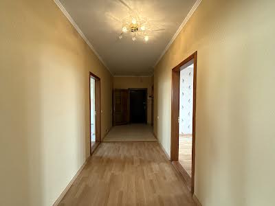 квартира по адресу Николая Амосова ул., 4