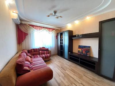 квартира за адресою Янтарна вул., 81