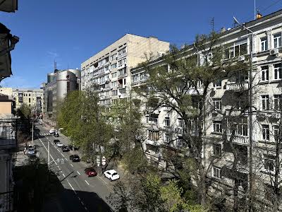 квартира за адресою Обсерваторна вул., 17