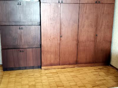 квартира за адресою В'ячеслава Чорновола вул., 8
