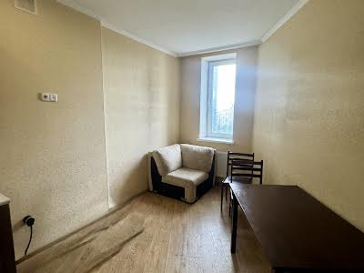 квартира за адресою Академіка Глушкова просп., 9В