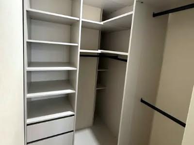 квартира за адресою Олеся Бердника вул., 1-Г