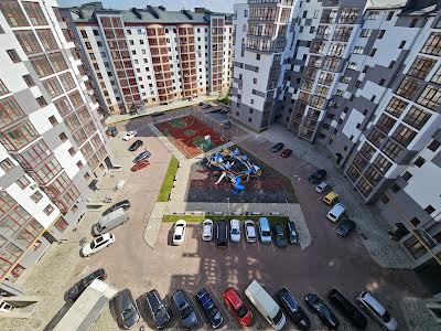 квартира по адресу Василия Симоненко ул., 12