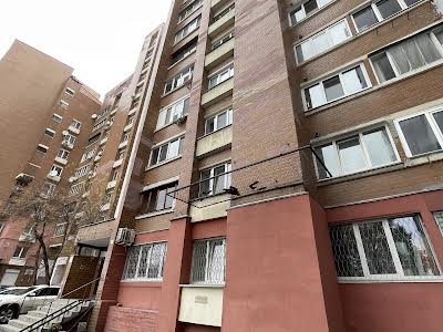квартира за адресою Антоновича вул. (Горького), 158