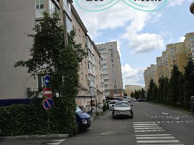 квартира по адресу Леси Украинки ул., 11