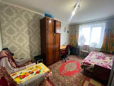 квартира за адресою Миколи Міхновського вул. (Щербини), 13