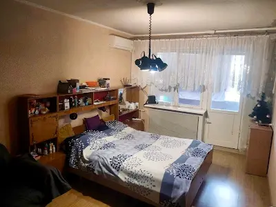 квартира за адресою Миру вул., 10