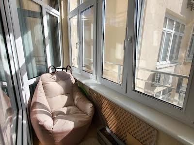 квартира по адресу Митрополита Василия Липковского ул. (Урицкого), 37-В