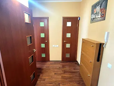 квартира за адресою Академіка Сахарова вул., 38