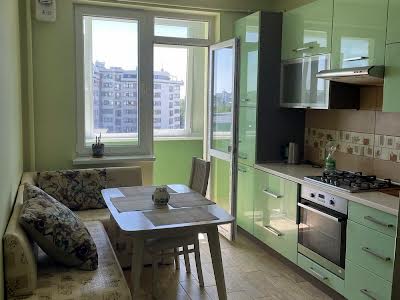 квартира за адресою Зелена вул., 115д