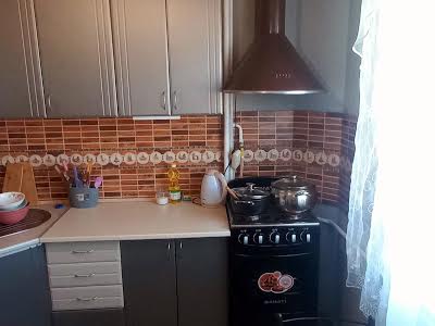 квартира за адресою Соборності вул. (40 років Жовтня), 53