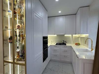 квартира за адресою Отця Івана Блавацького вул., 1