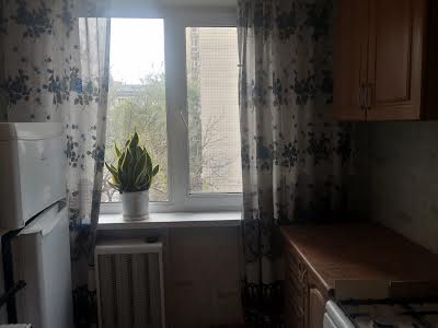 квартира за адресою Новгород-Сіверська вул. (Новгородська), 11
