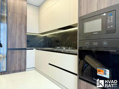 квартира за адресою Височана вул., 18