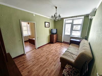 квартира за адресою Добровольців вул. (Маршала Говорова), 16