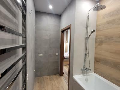 квартира за адресою Патріотична вул., 32