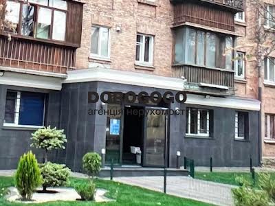 квартира по адресу Печерский спуск, 17