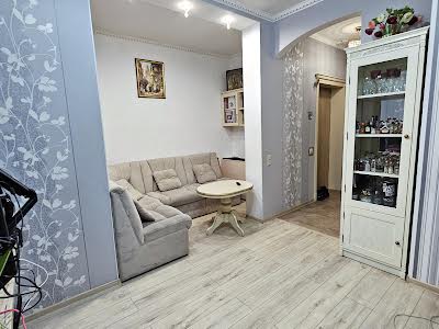 квартира за адресою Юрія Кондратюка вул., 7
