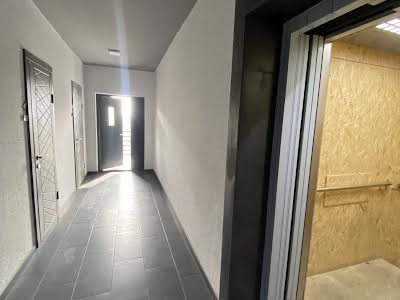 квартира за адресою Незалежності вул., 148а