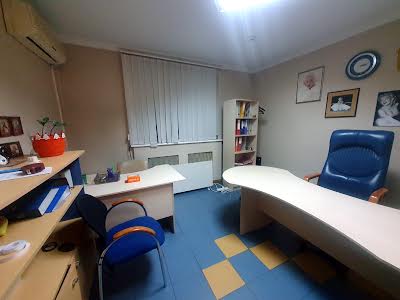 коммерческая по адресу Владимира Ивасюка просп. (Героїв Сталінграду), 20