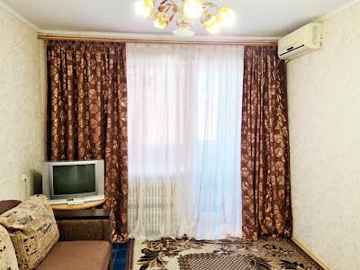 квартира за адресою Миколи Міхновського вул. (Щербини), 7