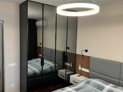 квартира за адресою Джона Маккейна вул. (Івана Кудрі), 7