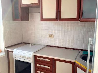 квартира за адресою Андрія Малишка вул., 3