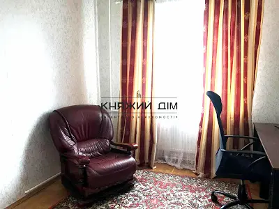 квартира за адресою Бориса Гмирі вул., 9-А