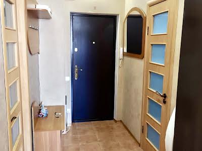 квартира за адресою Райдужний масив вул., 4