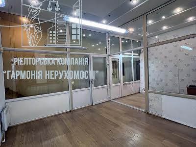 комерційна за адресою Олеся Гончара вул., 32Б
