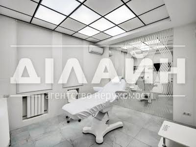 комерційна за адресою Перемоги вул., 5