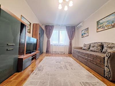 квартира за адресою Ясинуватський пров., 11