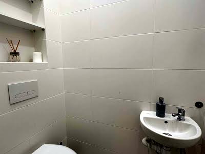 квартира за адресою Софії Русової вул., 7-Г
