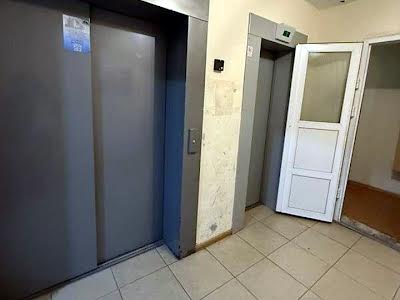 квартира по адресу Зои Гайдай ул., 7-А