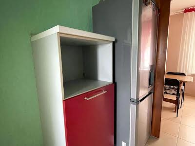 квартира по адресу Николая Ушакова ул., 16