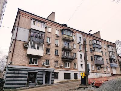 квартира за адресою Крутогірний узвiз (Рогальова), 16а